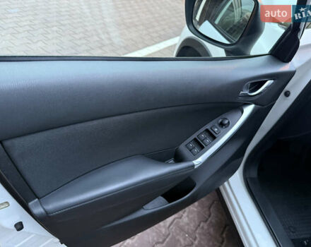 Белый Мазда СХ-5, объемом двигателя 2.2 л и пробегом 127 тыс. км за 14550 $, фото 63 на Automoto.ua