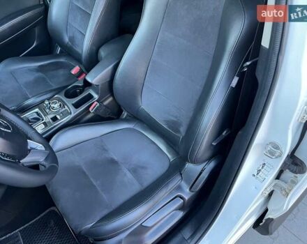 Мазда СХ-5 2015 в Казатине на Automoto.ua Белый Мазда СХ-5, объемом двигателя 2 л и пробегом 276 тыс. км за 15400 $, фото 26 на Automoto.ua