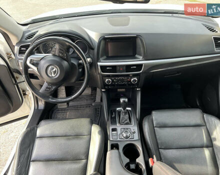 Білий Мазда СХ-5, об'ємом двигуна 2.19 л та пробігом 132 тис. км за 18700 $, фото 7 на Automoto.ua