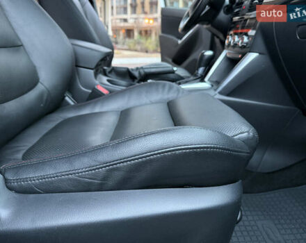 Белый Мазда СХ-5, объемом двигателя 2.2 л и пробегом 127 тыс. км за 14550 $, фото 65 на Automoto.ua