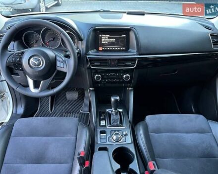 Мазда СХ-5 2015 в Казатине на Automoto.ua Белый Мазда СХ-5, объемом двигателя 2 л и пробегом 276 тыс. км за 15400 $, фото 36 на Automoto.ua