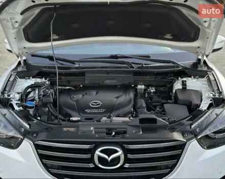 Белый Мазда СХ-5, объемом двигателя 2.19 л и пробегом 181 тыс. км за 17000 $, фото 9 на Automoto.ua