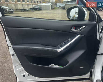 Білий Мазда СХ-5, об'ємом двигуна 2.2 л та пробігом 249 тис. км за 14999 $, фото 14 на Automoto.ua