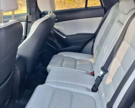 Білий Мазда СХ-5, об'ємом двигуна 2.5 л та пробігом 149 тис. км за 14000 $, фото 4 на Automoto.ua