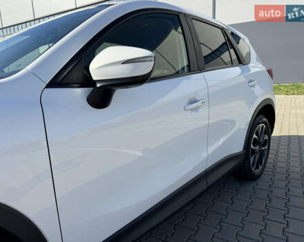 Белый Мазда СХ-5, объемом двигателя 2.2 л и пробегом 235 тыс. км за 16500 $, фото 15 на Automoto.ua