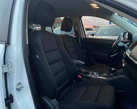 Мазда СХ-5 2015 в Киеве на Automoto.ua Белый Мазда СХ-5, объемом двигателя 2 л и пробегом 162 тыс. км за 14990 $, фото 12 на Automoto.ua