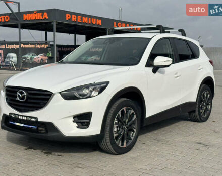Белый Мазда СХ-5, объемом двигателя 2.2 л и пробегом 200 тыс. км за 16554 $, фото 2 на Automoto.ua