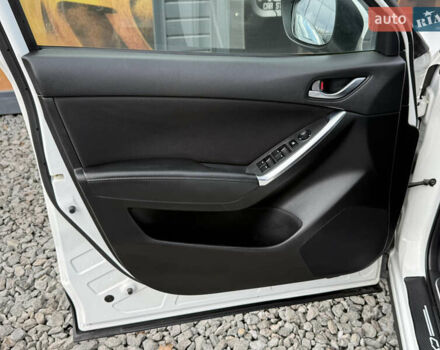 Белый Мазда СХ-5, объемом двигателя 2.2 л и пробегом 246 тыс. км за 15500 $, фото 41 на Automoto.ua