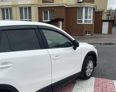 Белый Мазда СХ-5, объемом двигателя 2.19 л и пробегом 247 тыс. км за 15800 $, фото 9 на Automoto.ua