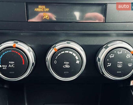 Белый Мазда СХ-5, объемом двигателя 2.49 л и пробегом 104 тыс. км за 13600 $, фото 21 на Automoto.ua