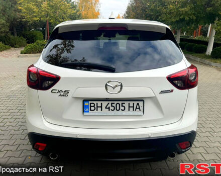 Белый Мазда СХ-5, объемом двигателя 2.2 л и пробегом 103 тыс. км за 16700 $, фото 4 на Automoto.ua