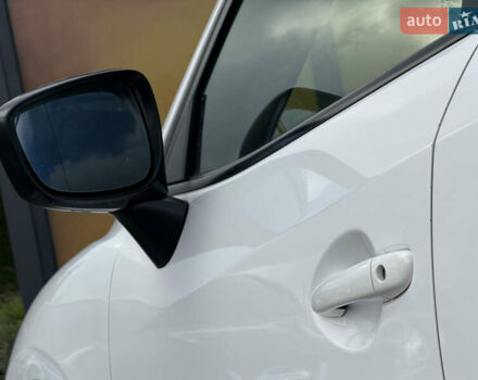 Белый Мазда СХ-5, объемом двигателя 2.2 л и пробегом 246 тыс. км за 15500 $, фото 18 на Automoto.ua