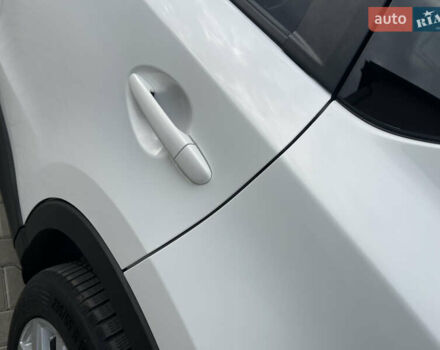 Білий Мазда СХ-5, об'ємом двигуна 2.2 л та пробігом 211 тис. км за 16500 $, фото 28 на Automoto.ua