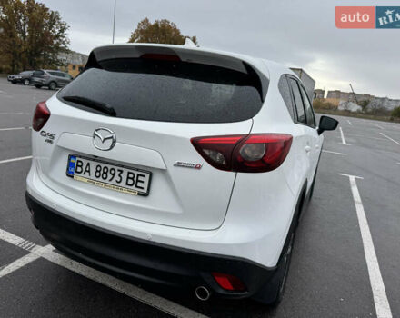 Мазда СХ-5 2015 у Кропивницькому (Кіровограді) на Automoto.ua Білий Мазда СХ-5, об'ємом двигуна 2.19 л та пробігом 185 тис. км за 19000 $, фото 6 на Automoto.ua