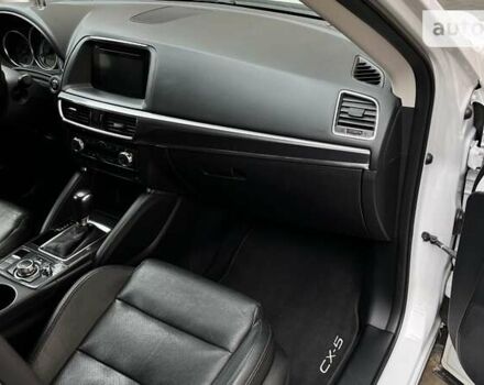 Белый Мазда СХ-5, объемом двигателя 2.2 л и пробегом 202 тыс. км за 17600 $, фото 20 на Automoto.ua