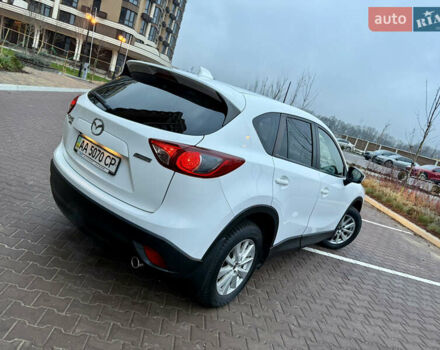 Белый Мазда СХ-5, объемом двигателя 2.2 л и пробегом 127 тыс. км за 14550 $, фото 7 на Automoto.ua