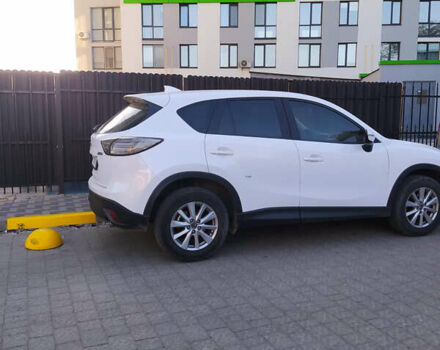 Белый Мазда СХ-5, объемом двигателя 2.49 л и пробегом 130 тыс. км за 13000 $, фото 5 на Automoto.ua