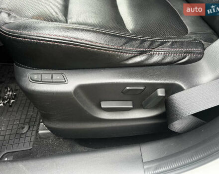 Білий Мазда СХ-5, об'ємом двигуна 2.2 л та пробігом 249 тис. км за 14999 $, фото 15 на Automoto.ua