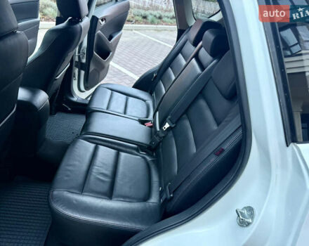 Белый Мазда СХ-5, объемом двигателя 2.2 л и пробегом 127 тыс. км за 14550 $, фото 46 на Automoto.ua