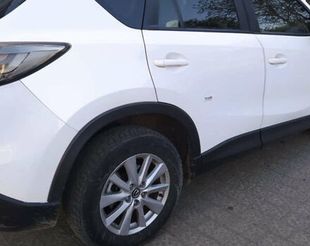 Белый Мазда СХ-5, объемом двигателя 2.49 л и пробегом 130 тыс. км за 13000 $, фото 1 на Automoto.ua