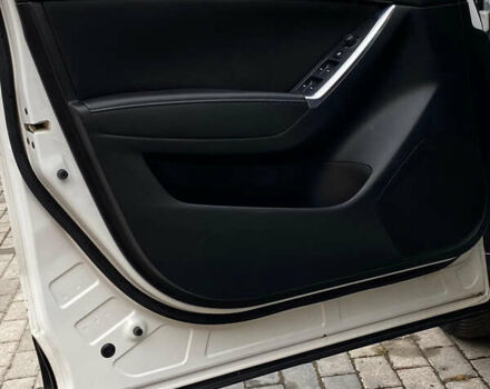 Мазда СХ-5 2016 у Рівному на Automoto.ua Білий Мазда СХ-5, об'ємом двигуна 2.2 л та пробігом 172 тис. км за 15850 $, фото 22 на Automoto.ua