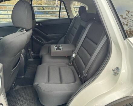 Білий Мазда СХ-5, об'ємом двигуна 2.5 л та пробігом 77 тис. км за 15000 $, фото 19 на Automoto.ua