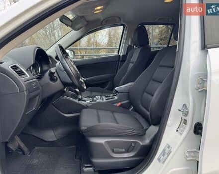 Білий Мазда СХ-5, об'ємом двигуна 2.49 л та пробігом 77 тис. км за 15500 $, фото 19 на Automoto.ua