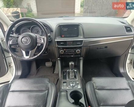Білий Мазда СХ-5, об'ємом двигуна 2.2 л та пробігом 169 тис. км за 16600 $, фото 10 на Automoto.ua