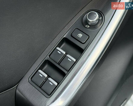 Білий Мазда СХ-5, об'ємом двигуна 2.2 л та пробігом 183 тис. км за 15999 $, фото 34 на Automoto.ua