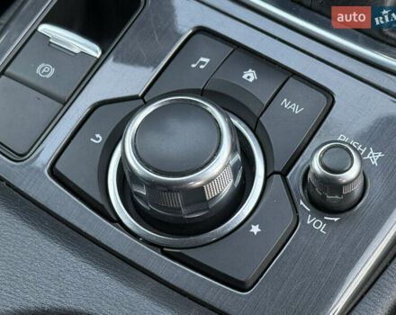 Білий Мазда СХ-5, об'ємом двигуна 2.2 л та пробігом 183 тис. км за 15999 $, фото 58 на Automoto.ua