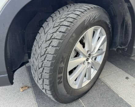 Білий Мазда СХ-5, об'ємом двигуна 2.5 л та пробігом 77 тис. км за 15000 $, фото 23 на Automoto.ua