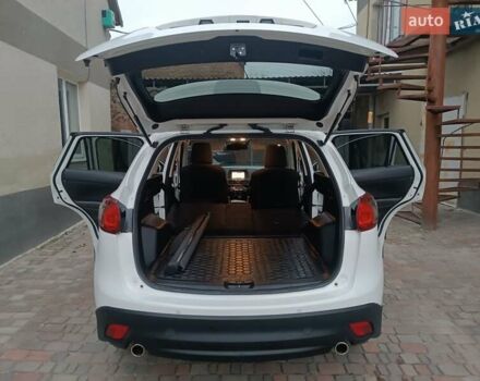 Білий Мазда СХ-5, об'ємом двигуна 2.2 л та пробігом 71 тис. км за 20000 $, фото 5 на Automoto.ua