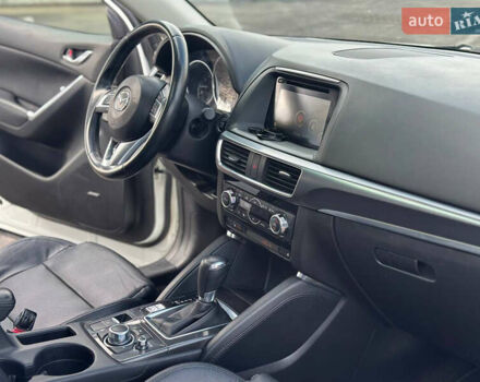 Білий Мазда СХ-5, об'ємом двигуна 2.5 л та пробігом 177 тис. км за 14999 $, фото 32 на Automoto.ua