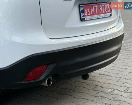 Білий Мазда СХ-5, об'ємом двигуна 2.2 л та пробігом 183 тис. км за 15999 $, фото 24 на Automoto.ua