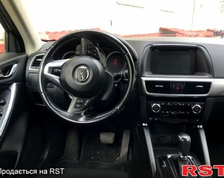 Белый Мазда СХ-5, объемом двигателя 2.2 л и пробегом 245 тыс. км за 1510 $, фото 5 на Automoto.ua