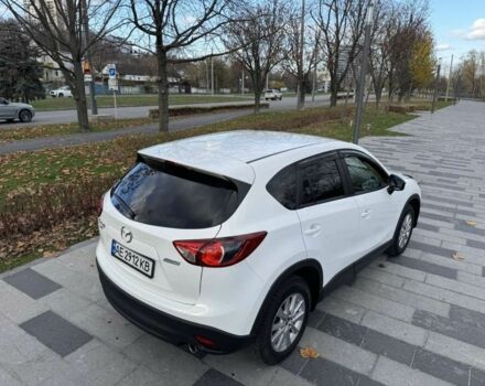 Білий Мазда СХ-5, об'ємом двигуна 2.5 л та пробігом 77 тис. км за 15000 $, фото 8 на Automoto.ua