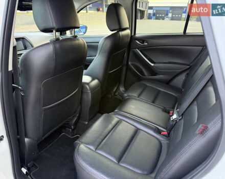 Білий Мазда СХ-5, об'ємом двигуна 2.2 л та пробігом 183 тис. км за 15999 $, фото 38 на Automoto.ua