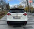 Білий Мазда СХ-5, об'ємом двигуна 2.49 л та пробігом 77 тис. км за 15500 $, фото 3 на Automoto.ua