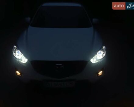 Білий Мазда СХ-5, об'ємом двигуна 2.2 л та пробігом 71 тис. км за 20000 $, фото 20 на Automoto.ua