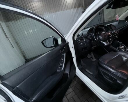 Белый Мазда СХ-5, объемом двигателя 2.5 л и пробегом 177 тыс. км за 14500 $, фото 1 на Automoto.ua