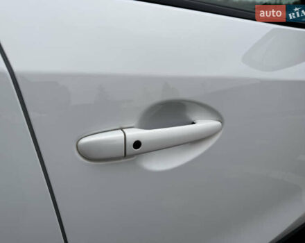 Белый Мазда СХ-5, объемом двигателя 2.2 л и пробегом 183 тыс. км за 16900 $, фото 43 на Automoto.ua