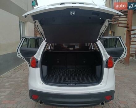 Білий Мазда СХ-5, об'ємом двигуна 2.2 л та пробігом 71 тис. км за 20000 $, фото 6 на Automoto.ua