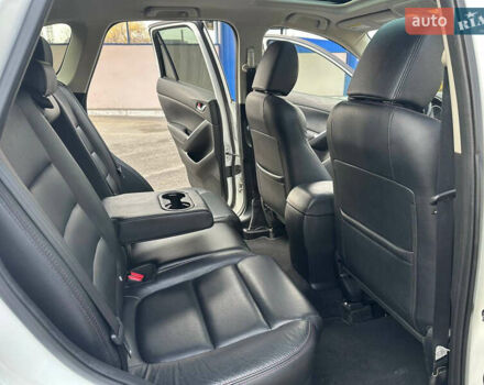 Білий Мазда СХ-5, об'ємом двигуна 2.5 л та пробігом 177 тис. км за 14999 $, фото 33 на Automoto.ua