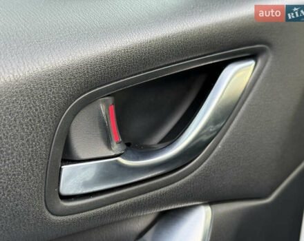 Білий Мазда СХ-5, об'ємом двигуна 2.2 л та пробігом 183 тис. км за 15999 $, фото 36 на Automoto.ua