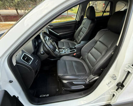 Белый Мазда СХ-5, объемом двигателя 2.2 л и пробегом 117 тыс. км за 16900 $, фото 3 на Automoto.ua