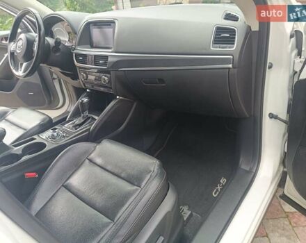 Білий Мазда СХ-5, об'ємом двигуна 2.2 л та пробігом 169 тис. км за 16600 $, фото 73 на Automoto.ua