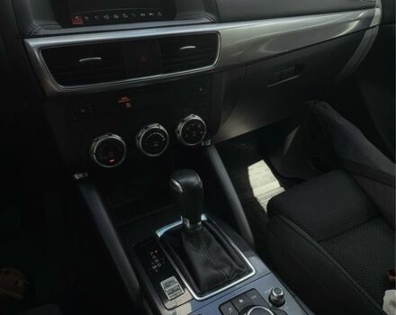 Белый Мазда СХ-5, объемом двигателя 2.5 л и пробегом 192 тыс. км за 15500 $, фото 7 на Automoto.ua