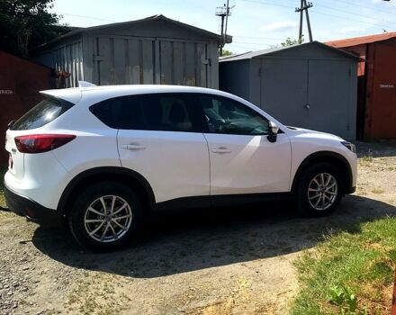 Белый Мазда СХ-5, объемом двигателя 2.2 л и пробегом 245 тыс. км за 1510 $, фото 2 на Automoto.ua