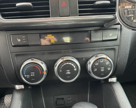 Білий Мазда СХ-5, об'ємом двигуна 2.5 л та пробігом 77 тис. км за 15000 $, фото 15 на Automoto.ua