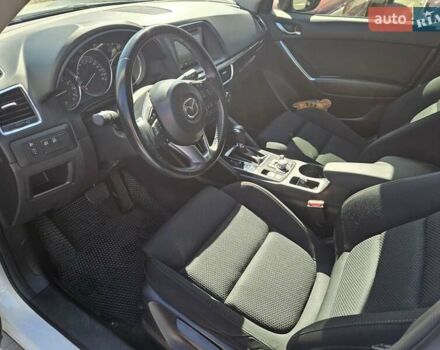 Білий Мазда СХ-5, об'ємом двигуна 2 л та пробігом 94 тис. км за 18999 $, фото 10 на Automoto.ua